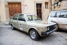 Coches antiguos Plaza Mayor / María Ferrer