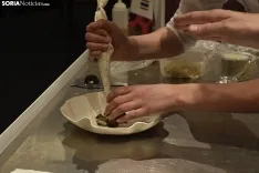 Anthony Burd y Alejandra Antón cocinan juntos el mejor plato de trufa negra del mundo.