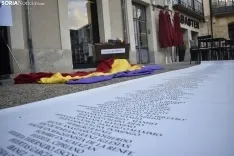 Homenaje de la asociación Recuerdo y Dignidad.