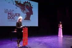 Foto 3 - Entregados los premios  del V Festival Internacional de Cine MujerDoc