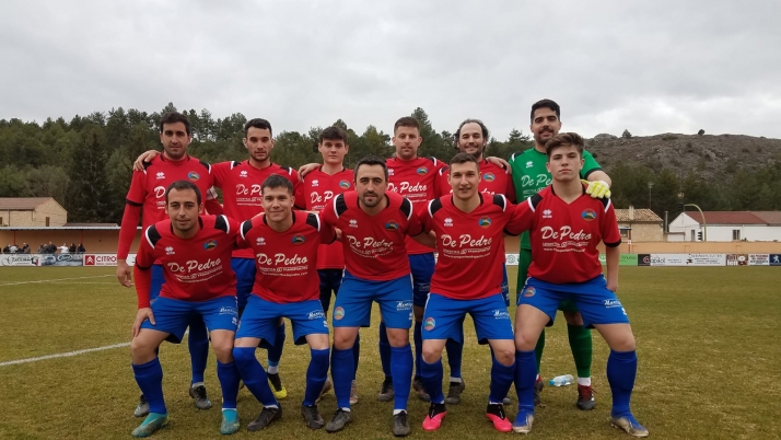 Uxama y Ólvega ponen la directa en 1ª Regional