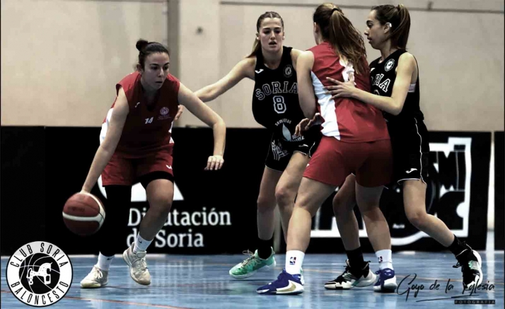 Semillas Adolfo Martínez cuaja un completo partido ante Universidad de Salamanca (43-54) 