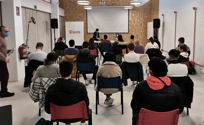 Los 19 estudiantes de la promoción de Becas Erasmus parten este marzo a sus destinos en Italia, Malta y Portugal