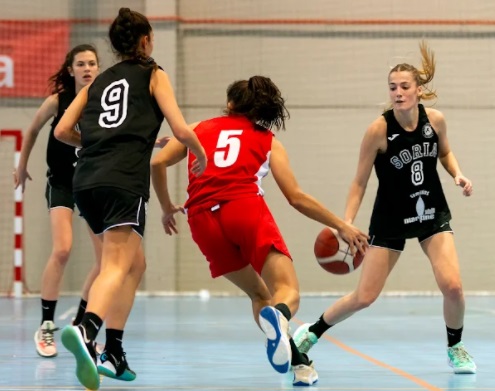 El Semillas Adolfo Martínez no tuvo ninguna opción en León (100-41) y ya piensa en la recta final