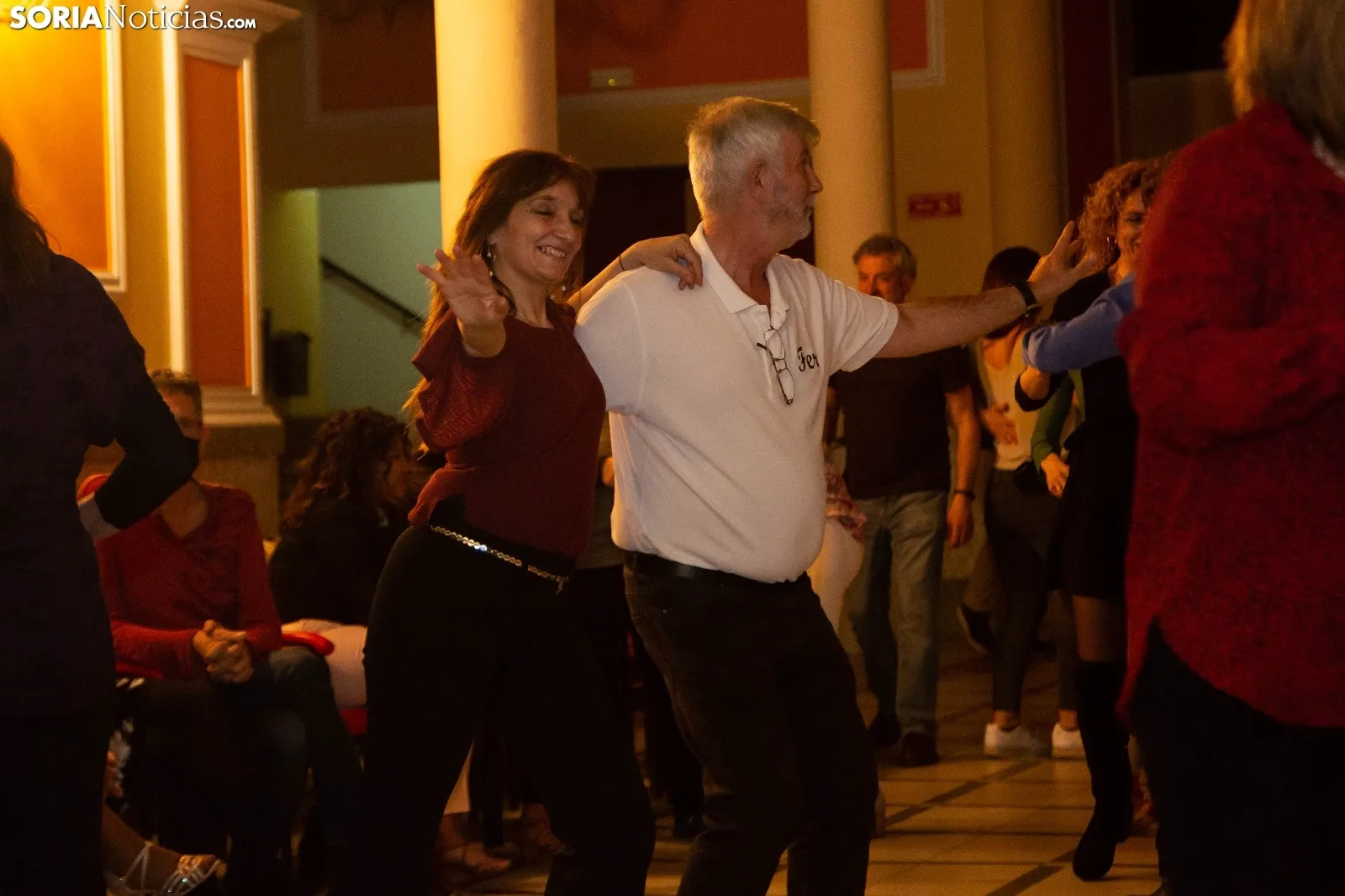 Soria baila en el Casino / María Ferrer