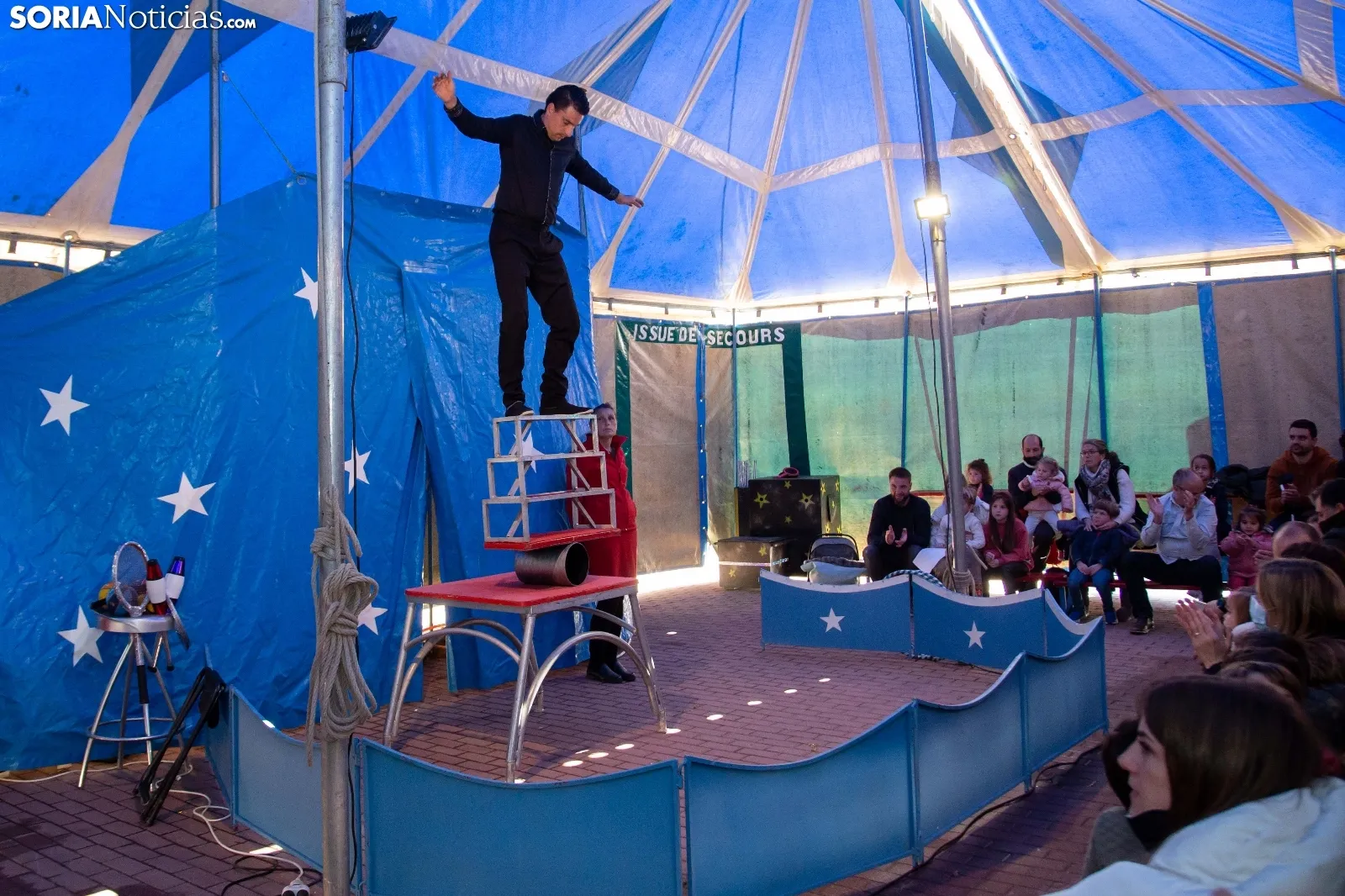 La magia del circo / María Ferrer