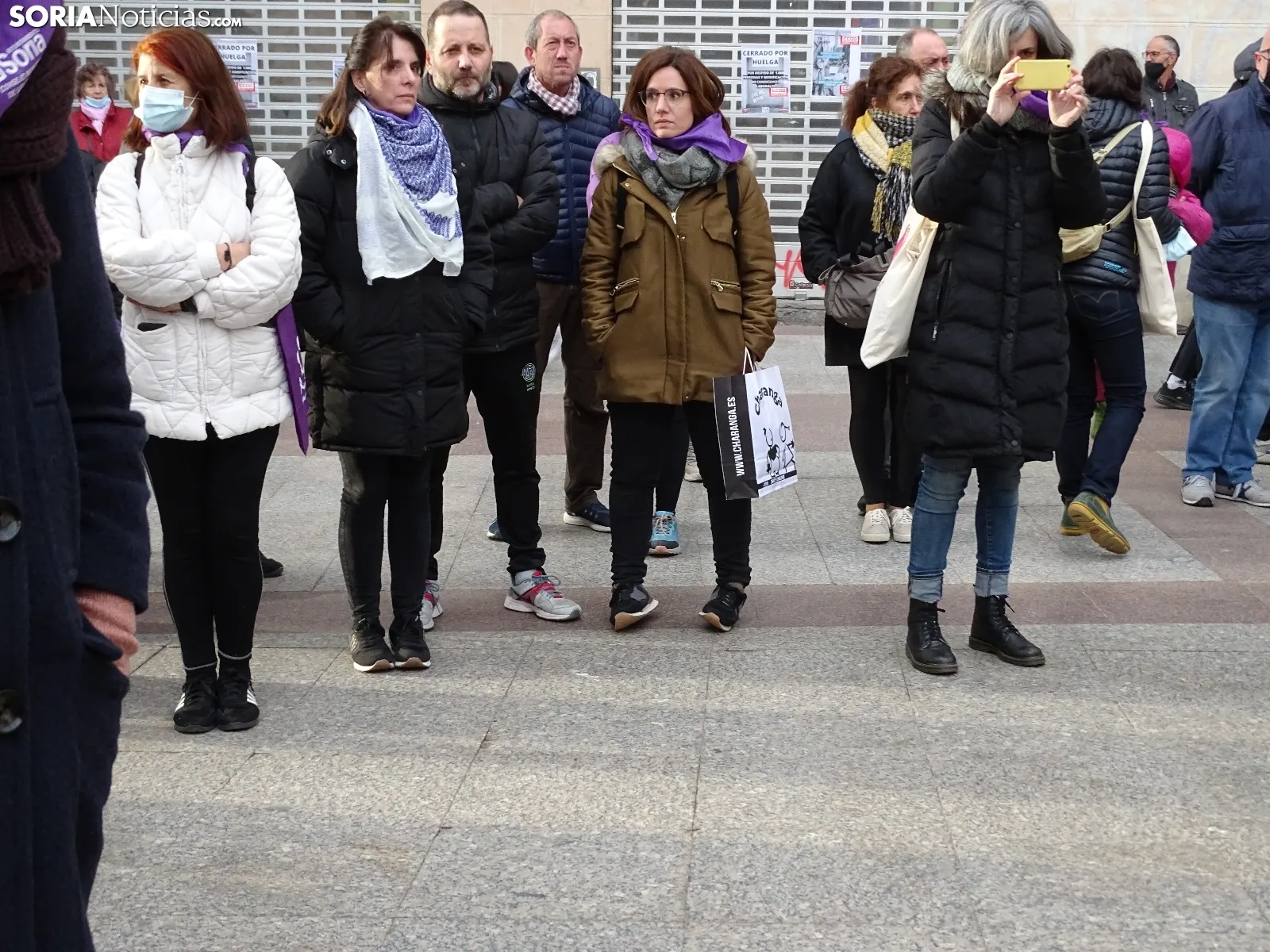 Una imagen de la concentración hoy en la plaza de Las Mujeres. /SN