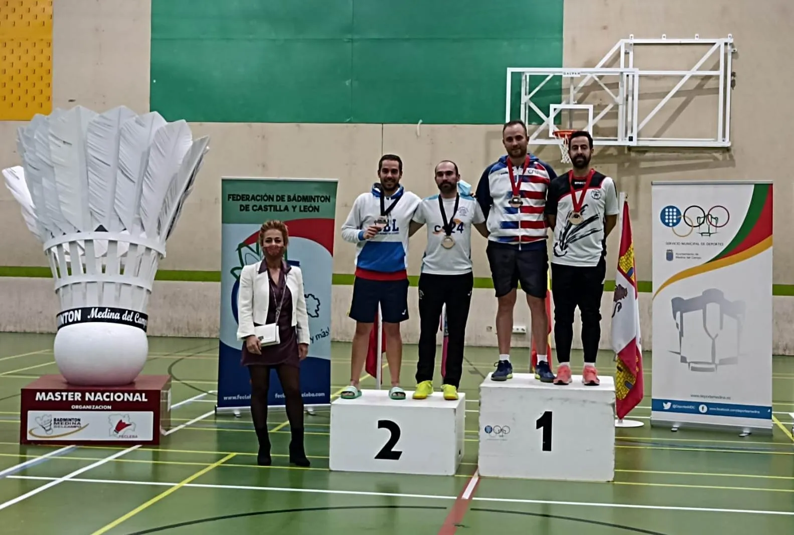 Foto 7 - El cuarto M&aacute;ster Nacional Senior cont&oacute; con ocho jugadores de b&aacute;dminton de Soria
