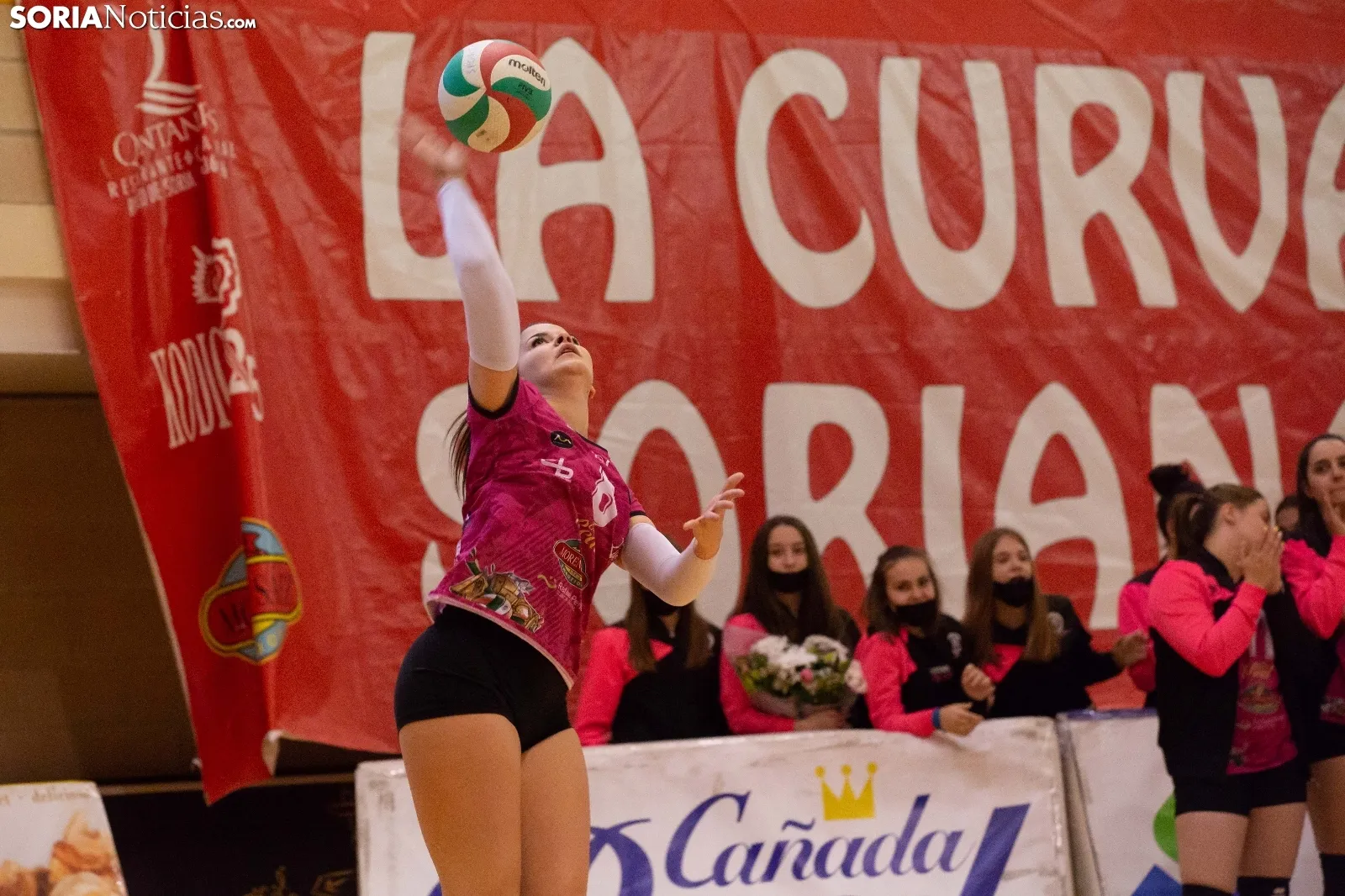 Derby voleibol María Ferrer