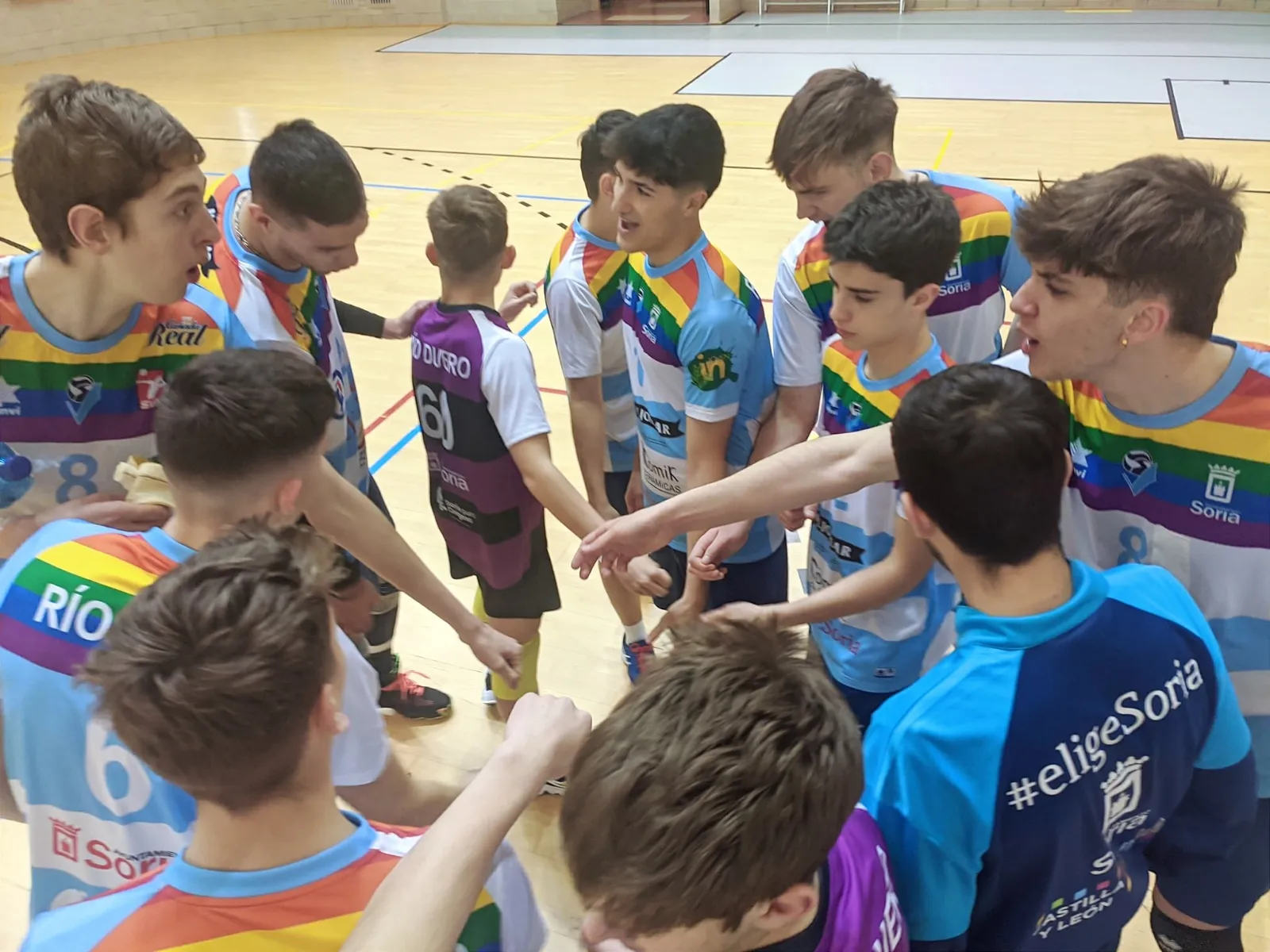 Imagenes del partido. /Río Duero Voley