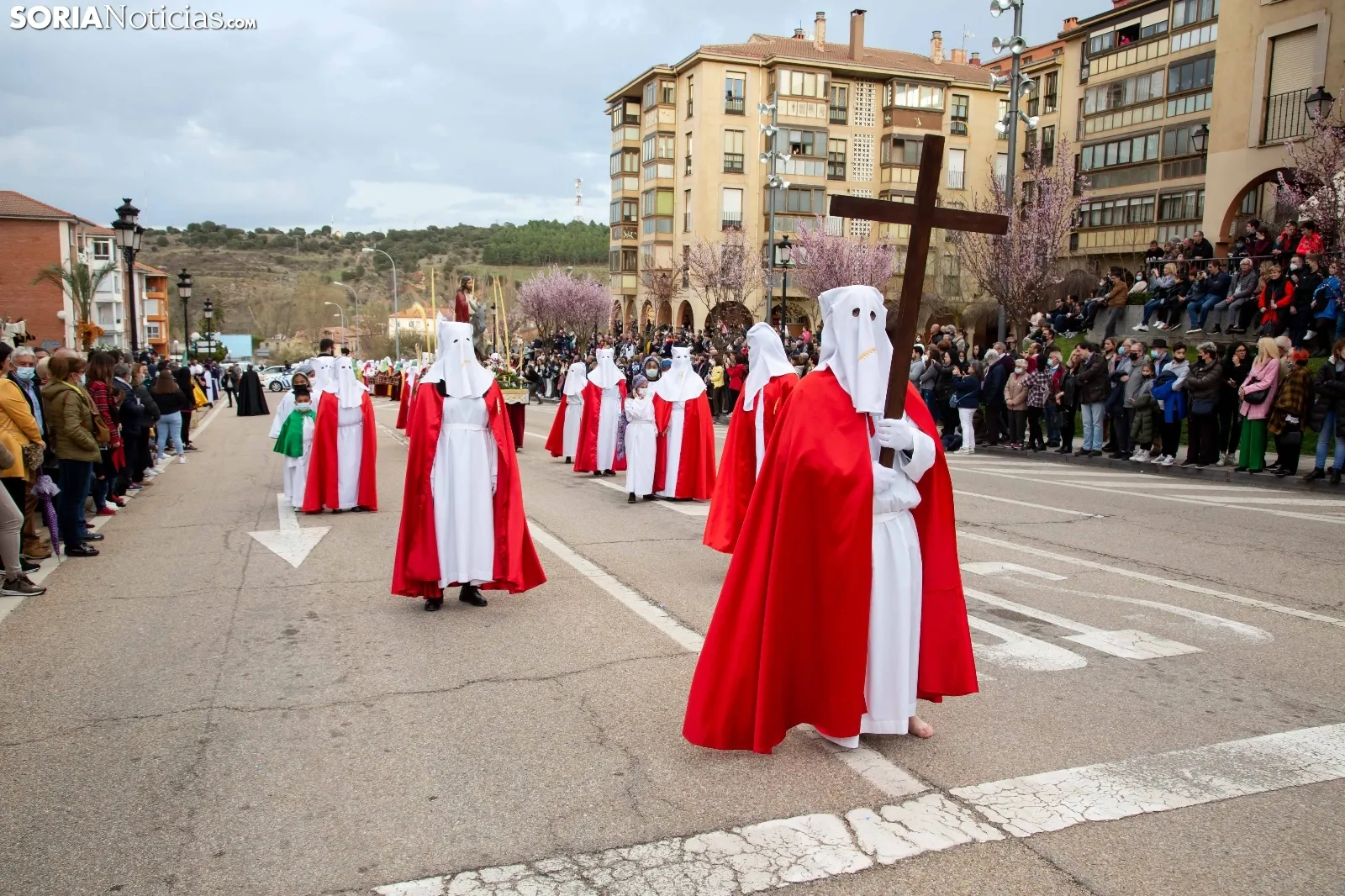 El Santo Entierro / María Ferrer 