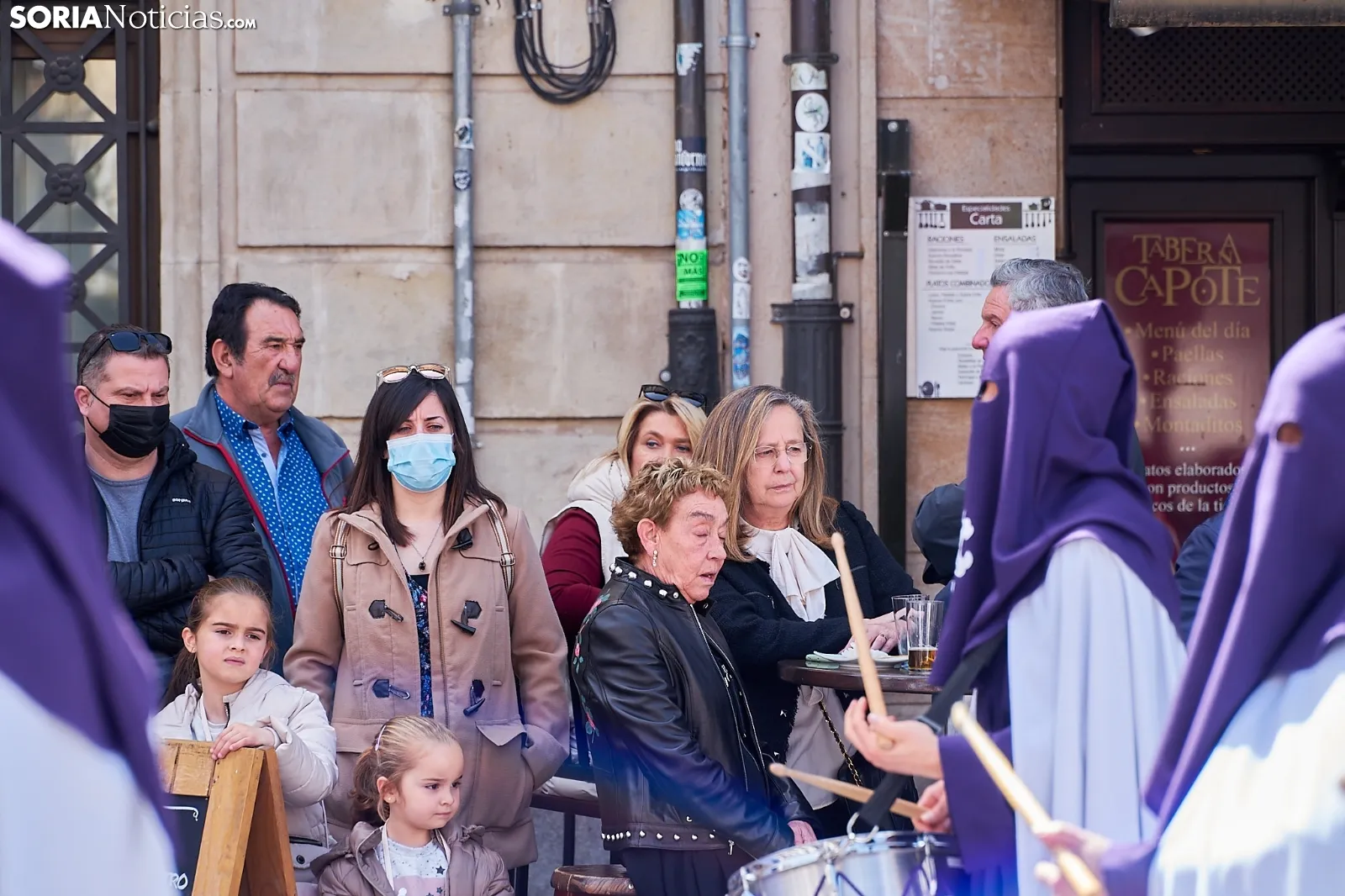 Una imagen de la procesión de este mediodía/. Cirilo Vargas. 