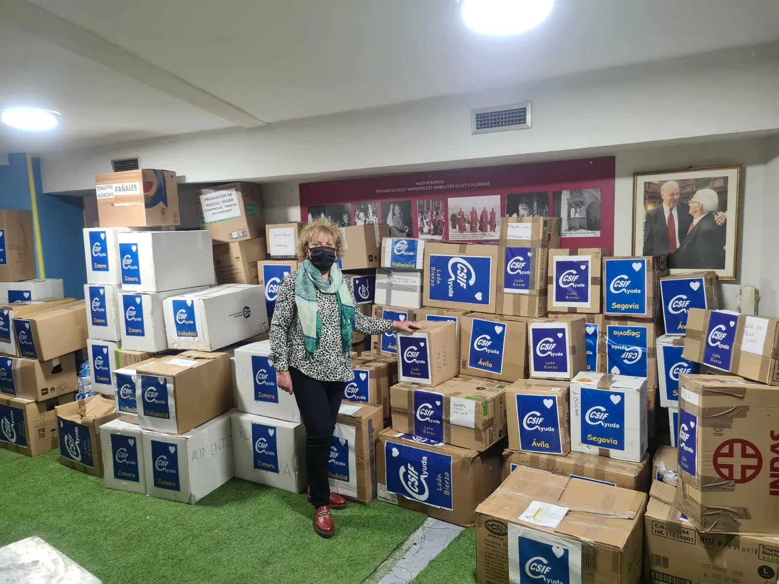 Foto 2 - CSIF Castilla y Le&oacute;n entrega m&aacute;s de una tonelada de alimentos y otros productos para los refugiados ucranianos 