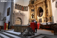 Imagen de la celebración litúrgica durante la tarde de este Viernes Santo. /Nacho Grijalbo