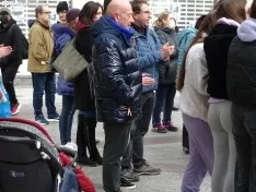 Una imagen de la concentración hoy en la plaza de Las Mujeres. /SN