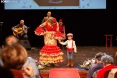Moda flamenca / María Ferrer