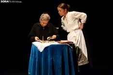 ‘Santas Pascuas’ / María Ferrer