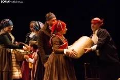 ‘Santas Pascuas’ / María Ferrer