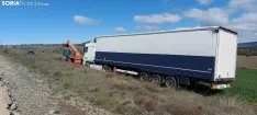 Laboriosa retirada de un camión en La Omeñaca.