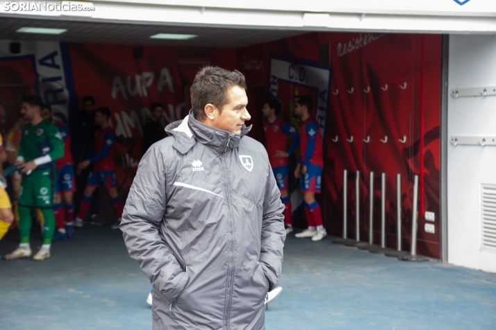 D. Martínez: Si mantenemos el nivel y ganamos todo, el Espanyol B es el que nos tiene que mirar 