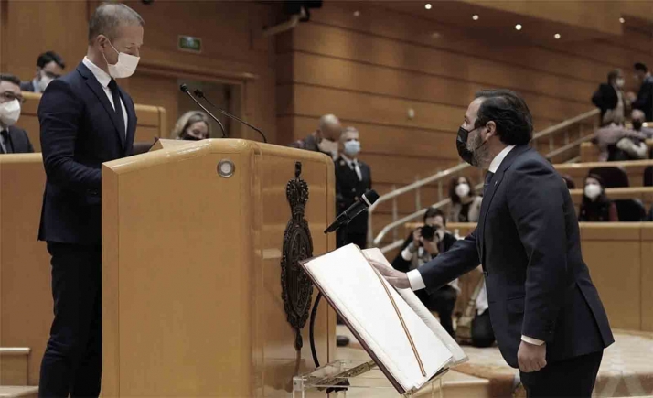 José Manuel Hernando jura como senador del PP por Soria