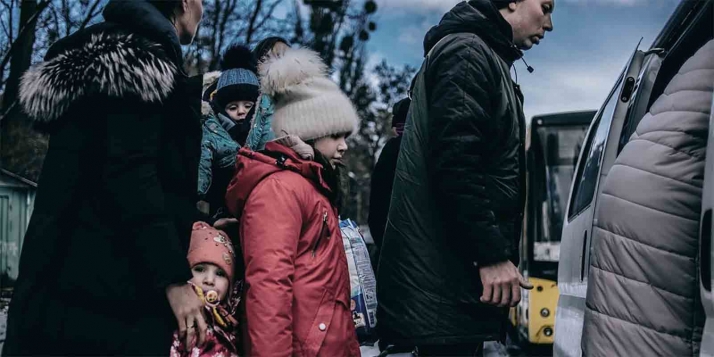 Unos 30.000 ucranianos vuelven a casa cada día 