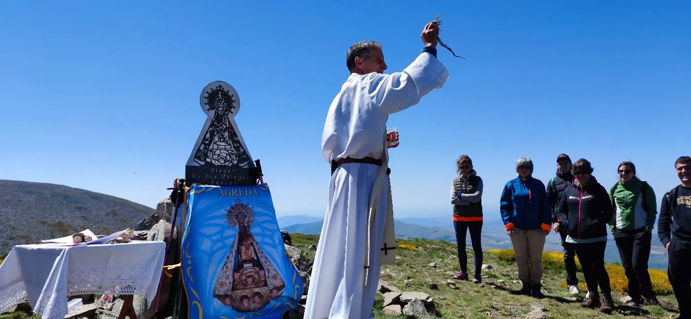 Foto 2 - Fotos: La nueva Virgen de los Milagros del Moncayo ya est&aacute; bendecida