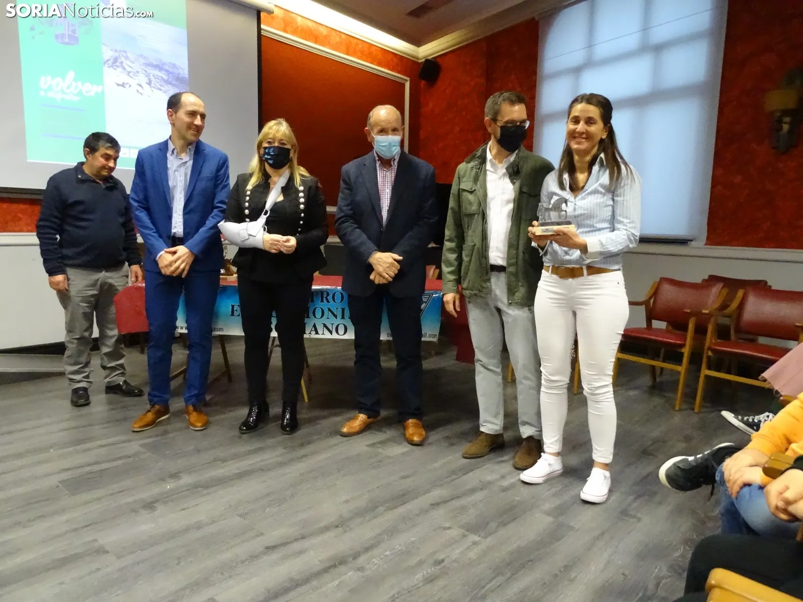 Foto 16 - El CES acoge como socio honor&iacute;fico a Eduardo Petinal, v&iacute;ctima del covid 