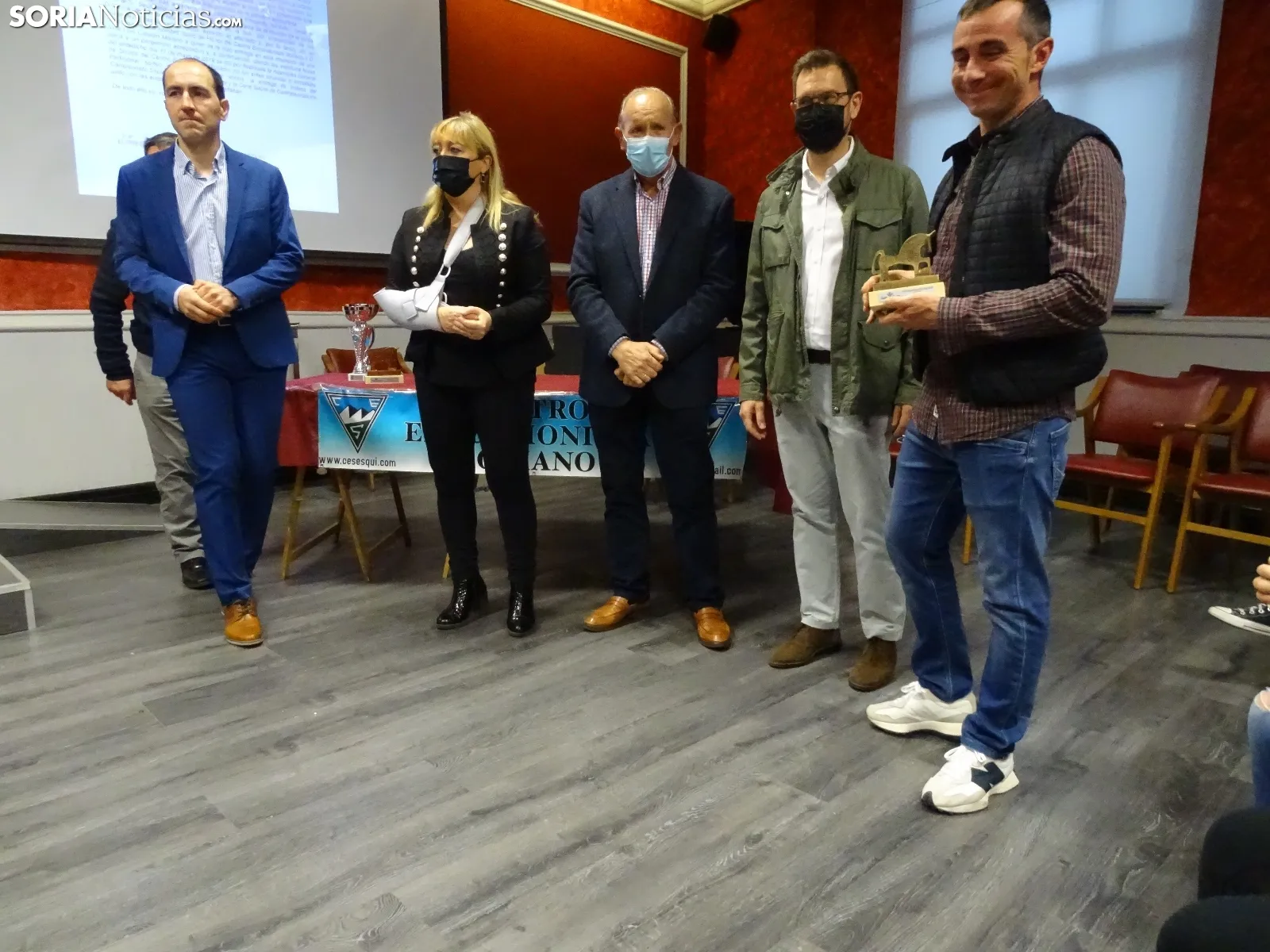 Foto 13 - El CES acoge como socio honor&iacute;fico a Eduardo Petinal, v&iacute;ctima del covid 