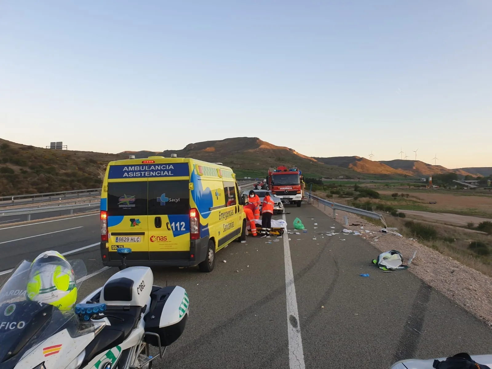Foto 2 - &Uacute;ltima hora: una fallecida y dos heridos graves en un accidente de tr&aacute;fico en Medinaceli