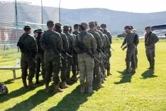 El Ejército en Pinares / Maria Ferrer