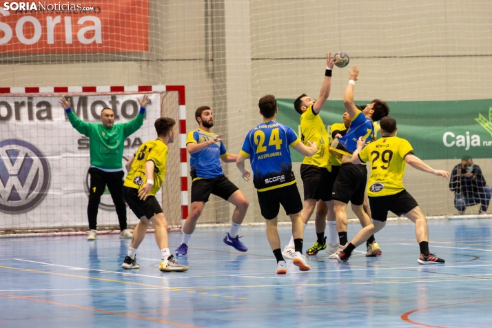 El BM Soria se aleja a cuatro puntos de la permanencia tras caer contra Cajasur (35-27)