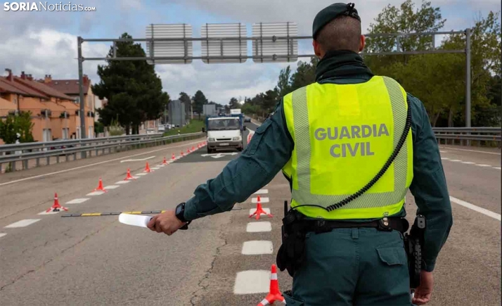 Investigan a tres personas por delito de falsedad del carné de conducir y estafa