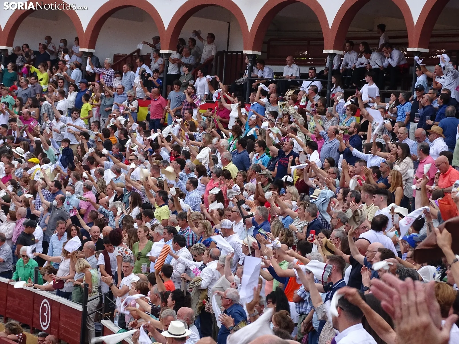 Una de las imágenes de esta tarde en la plaza de toros soriana. /SN