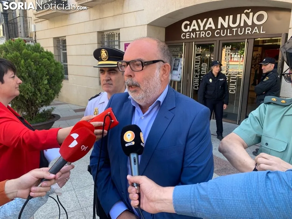 Foto 2 - 16 miembros de la seguridad privada soriana, galardonados por frenar a la delincuencia