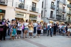Foto 6 - Soria clama contra el asesinato de este jueves