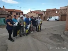 Foto 3 - Campa&ntilde;a de limpieza en Montejo de Tiermes