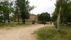 Foto 14 - En im&aacute;genes: Los TEDAX hacen una 'explosiva' visita al Cubo de la Solana