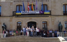 Una imagen de la concentración en el Palacio Provincial hoy. /SN 