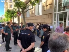 Foto 13 - En im&aacute;genes: Soria condena de manera un&aacute;nime el asesinato machista producido esta madrugada