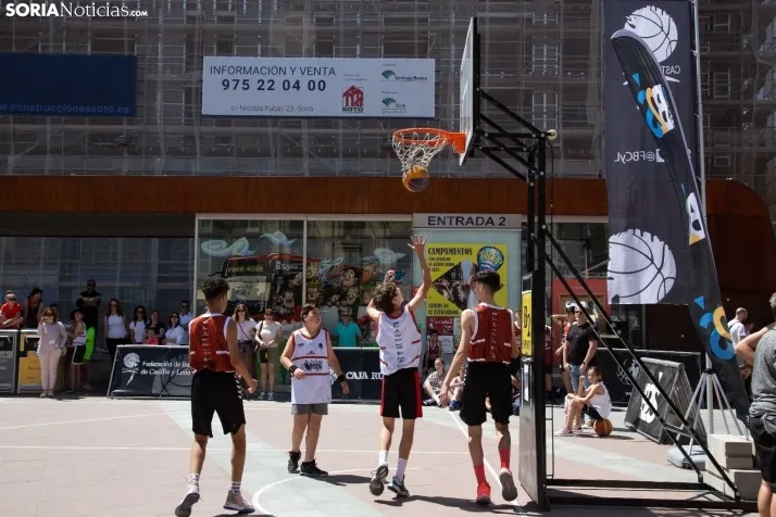 3x3 Street Basket Tour Soria / Maria Ferrer