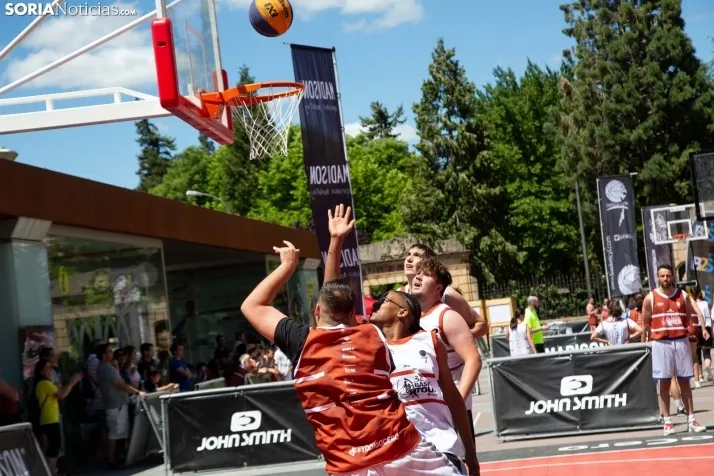 3x3 Street Basket Tour Soria / Maria Ferrer