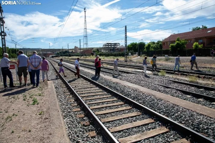 Homenaje al tren en Arcos
