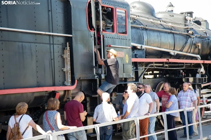 Homenaje al tren en Arcos