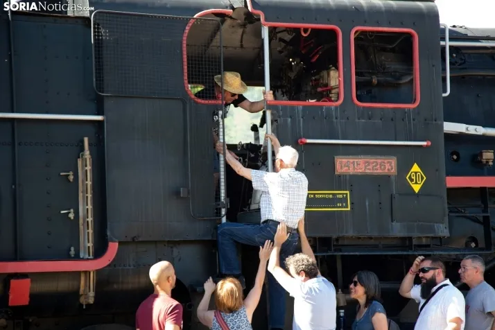 Homenaje al tren en Arcos