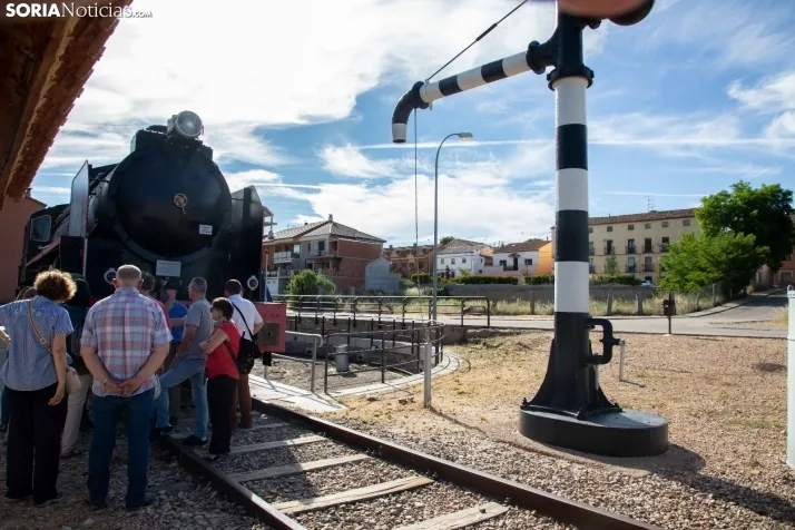 Homenaje al tren en Arcos