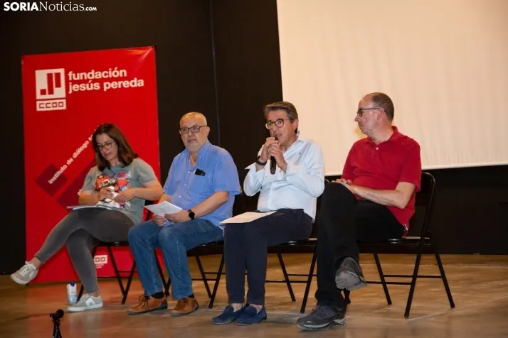Homenaje al tren en Arcos