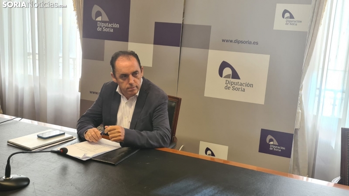 La Diputación retirará la subasta de seis vehículos para que puedan optar a ellos los Ayuntamientos