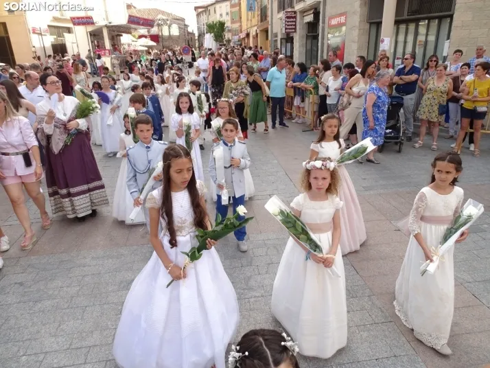 Una imagen de la ofrenda floral en Ágreda este viernes. /PC