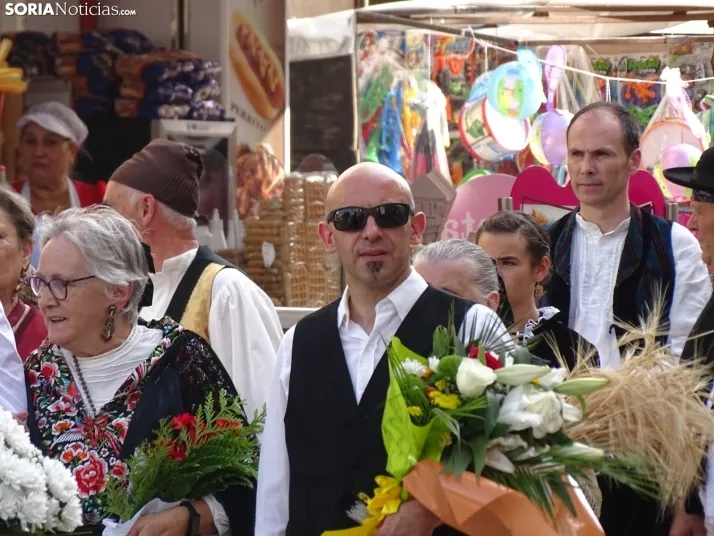 Una imagen de la ofrenda floral en Ágreda este viernes. /PC